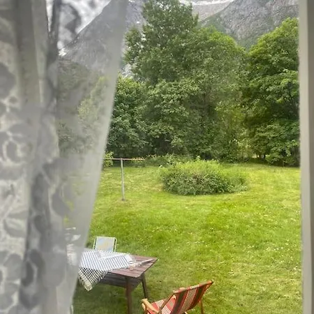 Gammelt Hus Pa Landet * Haugland (Kvinnherad)